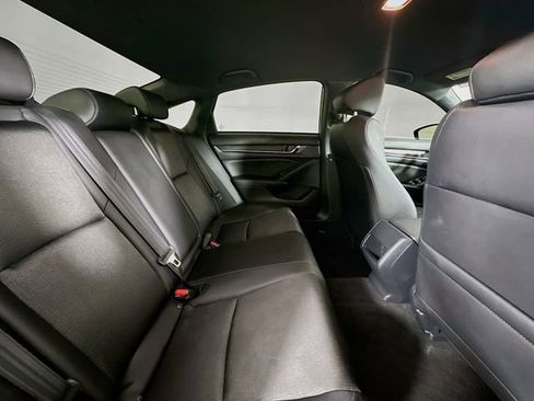 Used 2020 Honda Accord Sport image 25