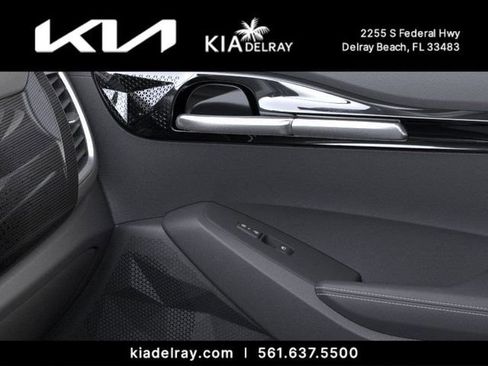 New 2026 Kia Seltos S FWD image 25