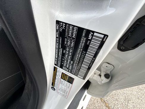 Used 2017 Mercedes-Benz GLS 550 4MATIC image 34