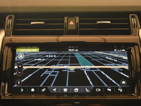 Used 2020 Land Rover Discovery HSE image 26