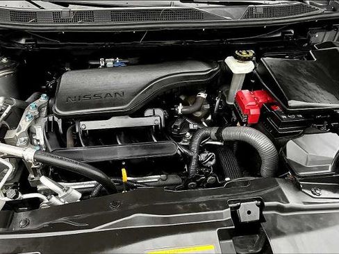 Certified 2021 Nissan Rogue Sport SV image 30
