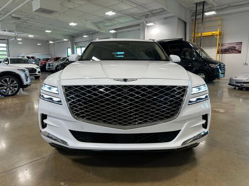 Used 2024 Genesis GV80 3.5T Advanced AWD/4WD image 2