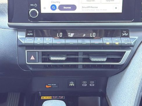 Used 2025 Toyota Camry LE image 22