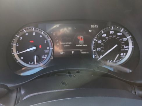 Used 2021 Toyota Highlander Platinum image 27