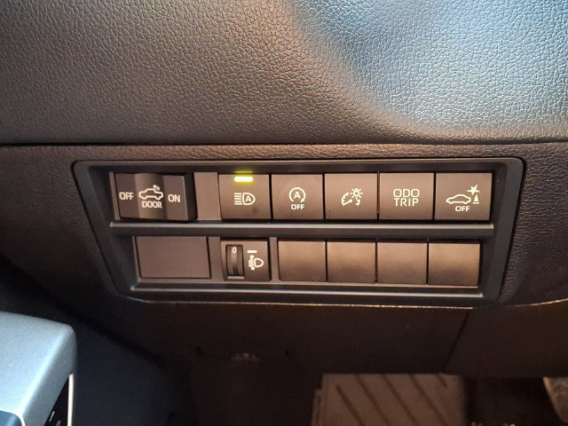 Certified 2026 Toyota Tundra Limited AWD/4WD image 22