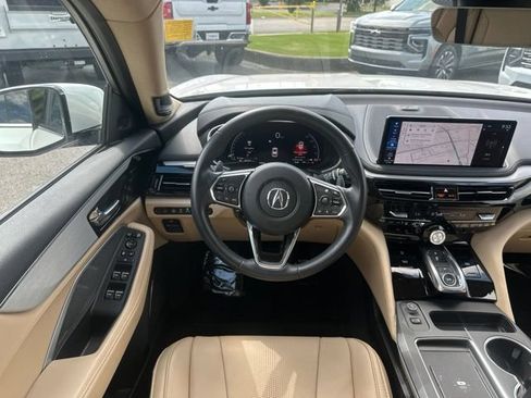 Used 2025 Acura MDX SH-AWD w/ Technology Package image 27