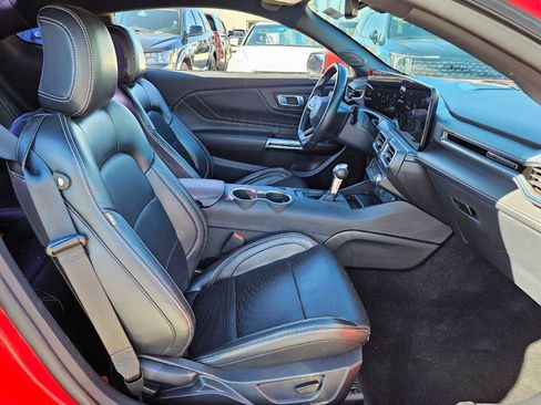 Used 2024 Ford Mustang Premium image 17