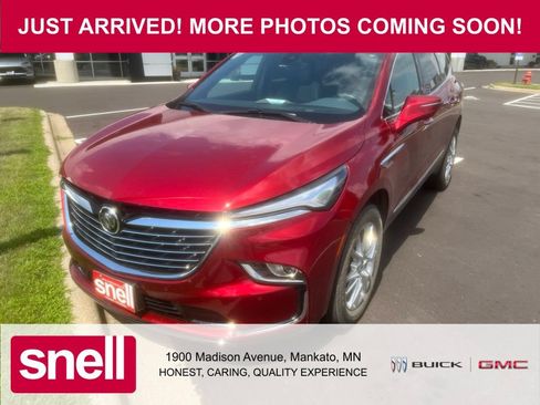 Used 2024 Buick Enclave Essence w/ Experience Buick Package AWD/4WD image 1