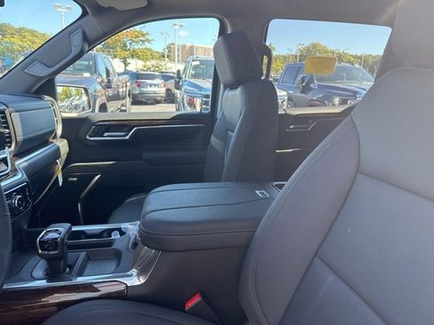 New 2026 GMC Sierra 1500 Elevation w/ Elevation Premium Package image 15