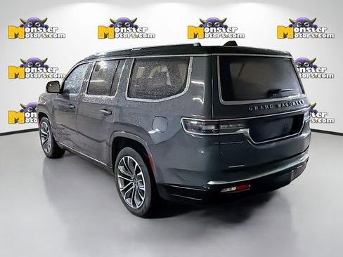 Used 2023 Jeep Grand Wagoneer Series III image 6