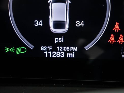 Certified 2024 Porsche Panamera 4 AWD/4WD image 12