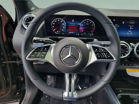 Certified 2026 Mercedes-Benz GLA 250 4MATIC image 27