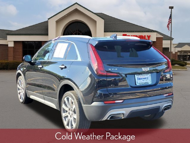 Used 2023 Cadillac XT4 Premium Luxury w/ Cold Weather Package FWD image 4