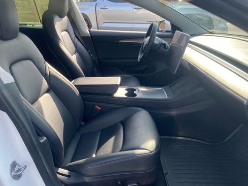 Used 2021 Tesla Model 3 Long Range image 16