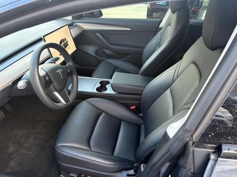 Used 2022 Tesla Model 3 Long Range image 12