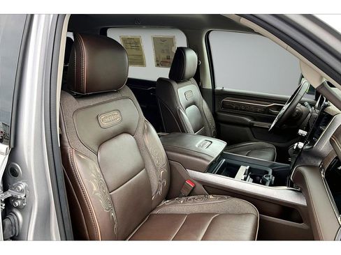 Certified 2025 RAM 1500 Limited AWD/4WD image 10
