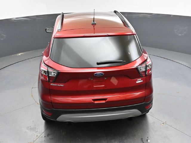 Used 2018 Ford Escape SE w/ SE Sync 3 Package AWD/4WD image 39