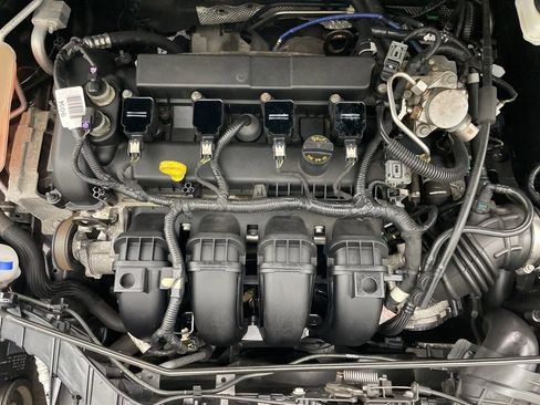 Used 2017 Ford Focus SE image 19