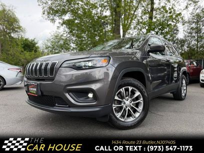 Used 2019 Jeep Cherokee Latitude Plus w/ Cold Weather Group