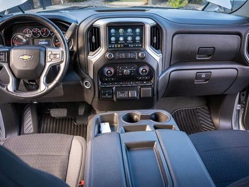 Used 2021 Chevrolet Silverado 1500 LT w/ Safety Package II image 31