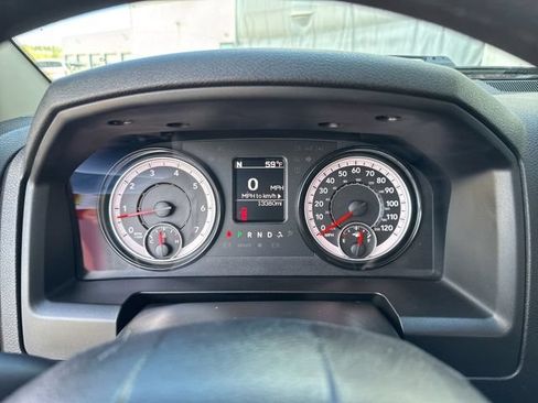 Used 2022 RAM 1500 Tradesman w/ Chrome Appearance Group RWD image 17
