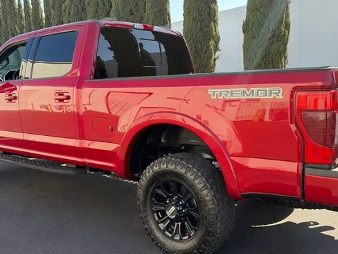 Used 2022 Ford F250 Lariat w/ Tremor Off-Road Package AWD/4WD image 5