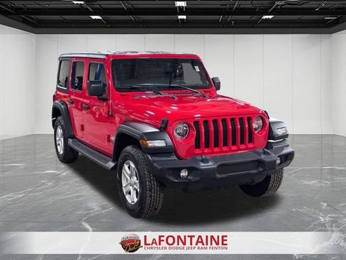 Used 2019 Jeep Wrangler Unlimited Sport S image 7