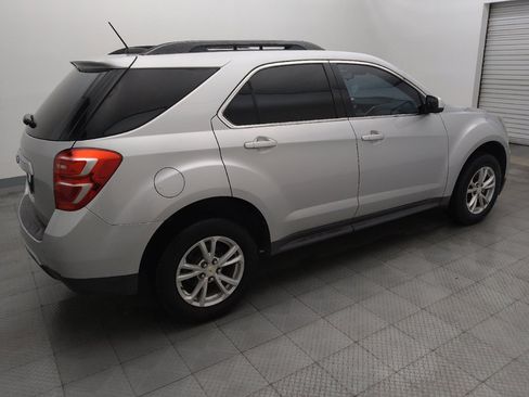 Used 2017 Chevrolet Equinox LT w/ Convenience Package FWD image 10
