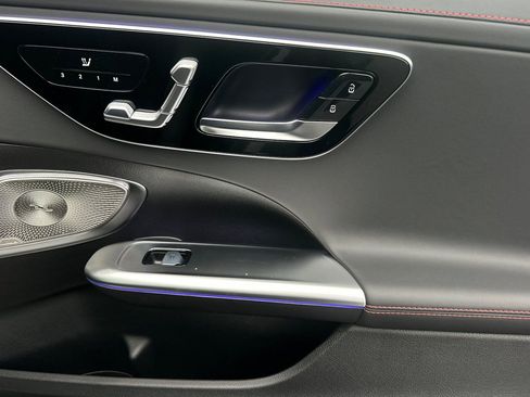 New 2026 Mercedes-Benz C 43 AMG 4MATIC Sedan image 31