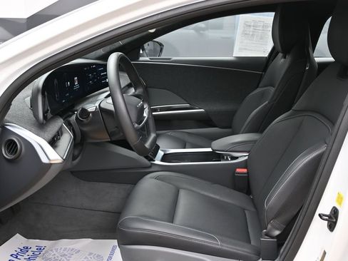 Used 2023 Lucid Air Pure AWD/4WD image 19