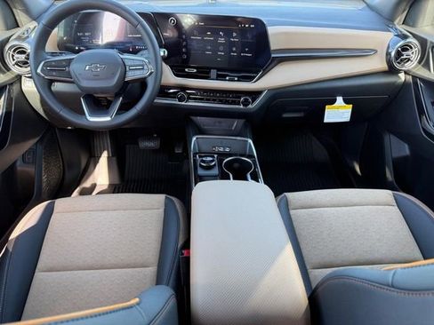 New 2026 Chevrolet Equinox ACTIV FWD image 6