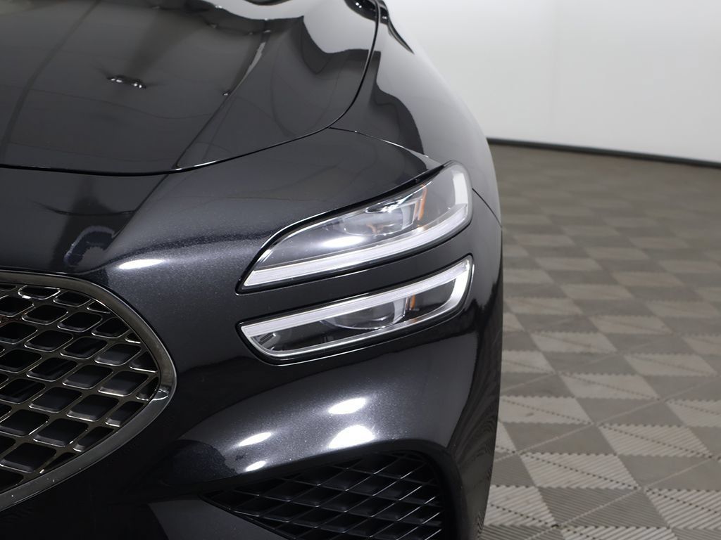 Used 2023 Genesis G70 2.0T AWD/4WD image 14