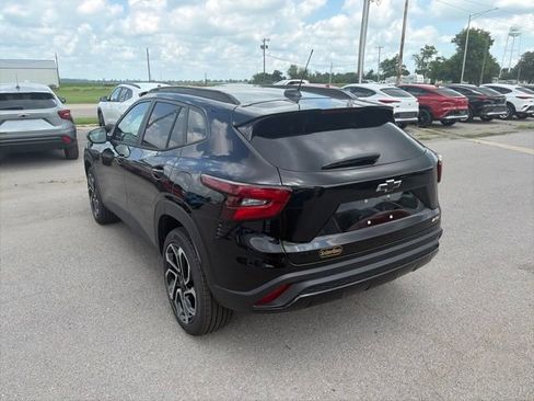 New 2026 Chevrolet Trax RS FWD image 4