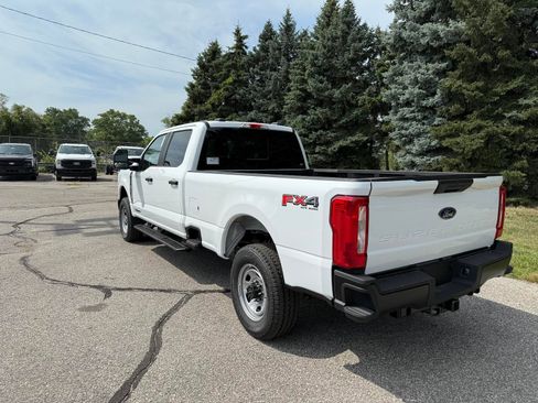 New 2025 Ford F350 XL w/ FX4 Off-Road Package image 2