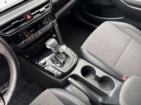 Used 2025 Kia Seltos S image 38