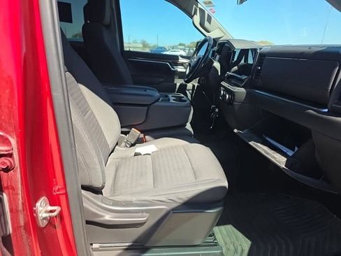 Used 2023 Chevrolet Silverado 1500 LT image 15