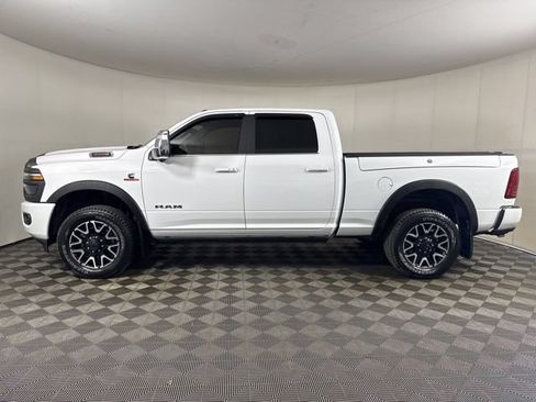 Used 2025 RAM 3500 Longhorn AWD/4WD image 7