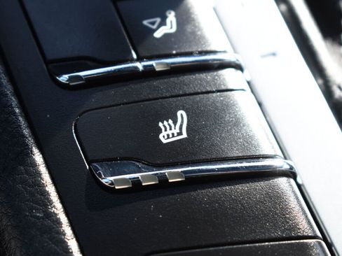 Used 2018 Porsche Macan Sport Edition image 29