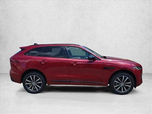 Used 2026 Jaguar F-PACE R-Dynamic S AWD/4WD image 4