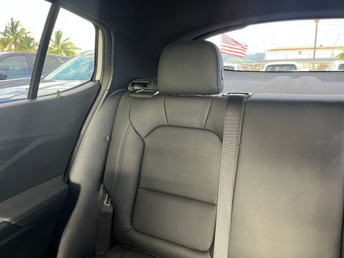 Used 2025 Buick Envista Sport Touring FWD image 38