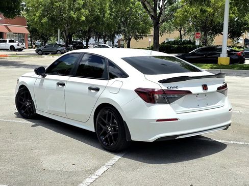 Used 2026 Honda Civic Sport image 3