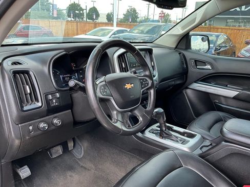 Used 2018 Chevrolet Colorado ZR2 w/ ZR2 Midnight Special Edition AWD/4WD image 16