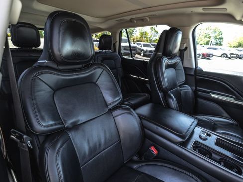Used 2020 Lincoln Aviator Reserve w/ Equipment Group 202A AWD/4WD image 31