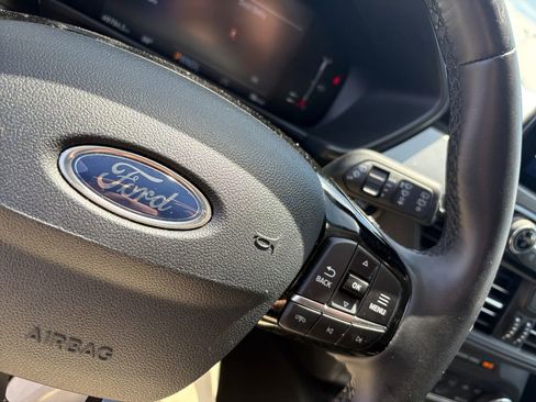 Used 2024 Ford Escape Active AWD/4WD image 21