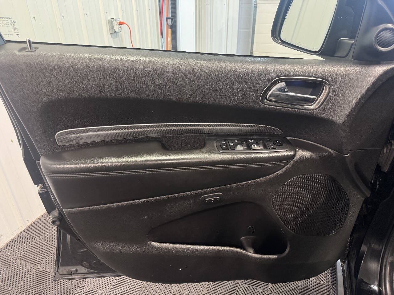 Used 2018 Dodge Durango GT w/ Blacktop Package AWD/4WD image 10