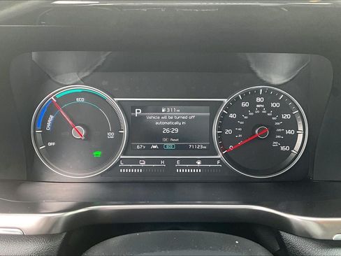 Used 2024 Kia Sorento EX AWD/4WD image 17