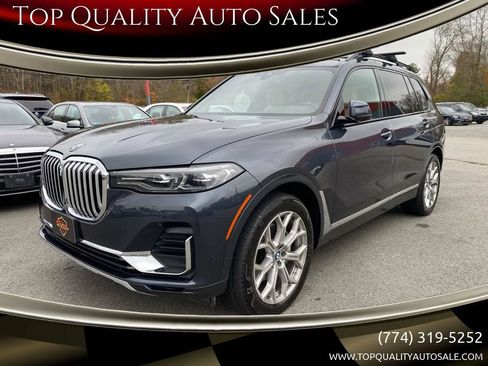 Used 2022 BMW X7 xDrive40i w/ Luxury Seating Package image 1