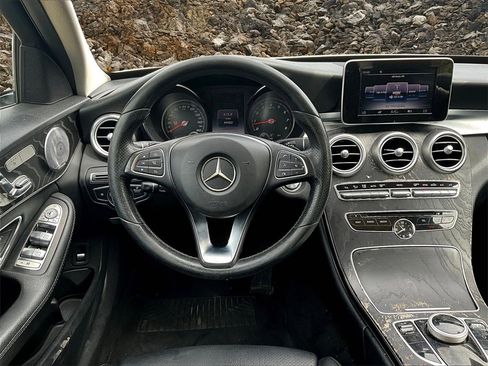 Used 2017 Mercedes-Benz C 300 4MATIC Sedan w/ Premium 2 Package image 5