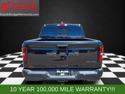 New 2026 RAM 1500 Express AWD/4WD image 4