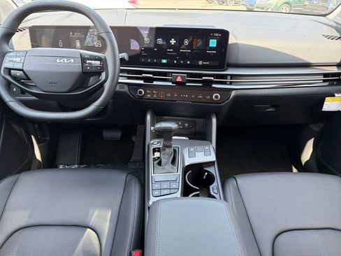New 2027 Kia Sportage EX FWD image 9